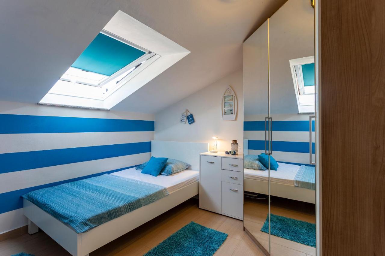 Apartma Ember Pula